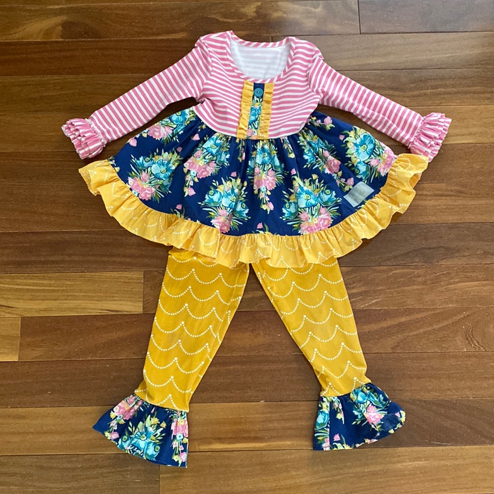 Eleanor Rose Tunic and Leggings Set Size 4